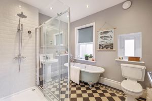 Photo 11- click for photo gallery